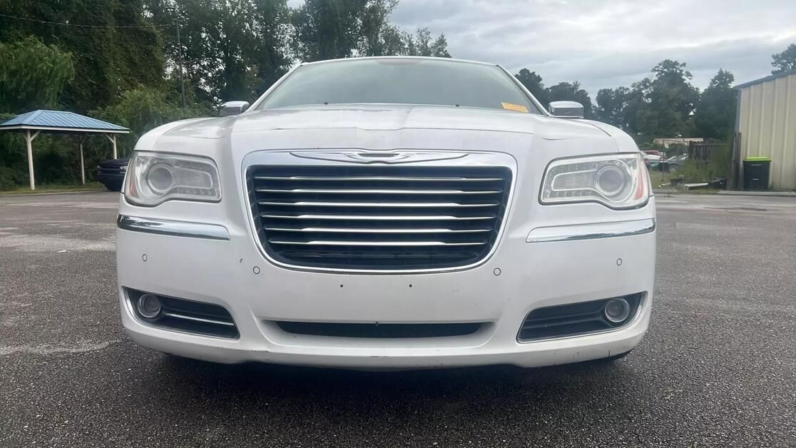2011 CHRYSLER 300C