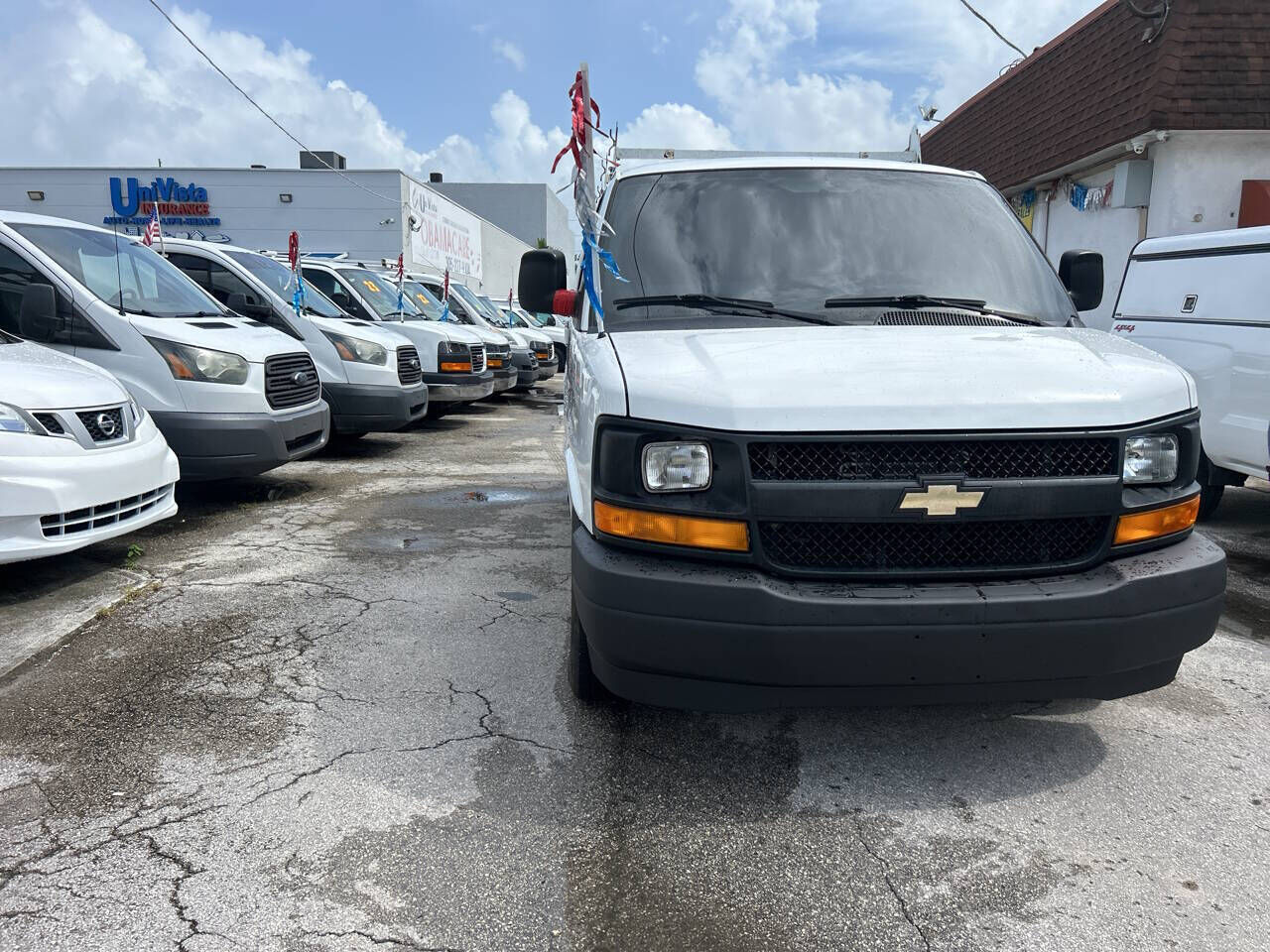 2017 CHEVROLET Express