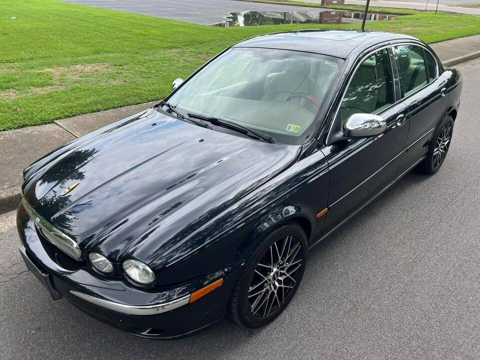 Jaguar X-Type