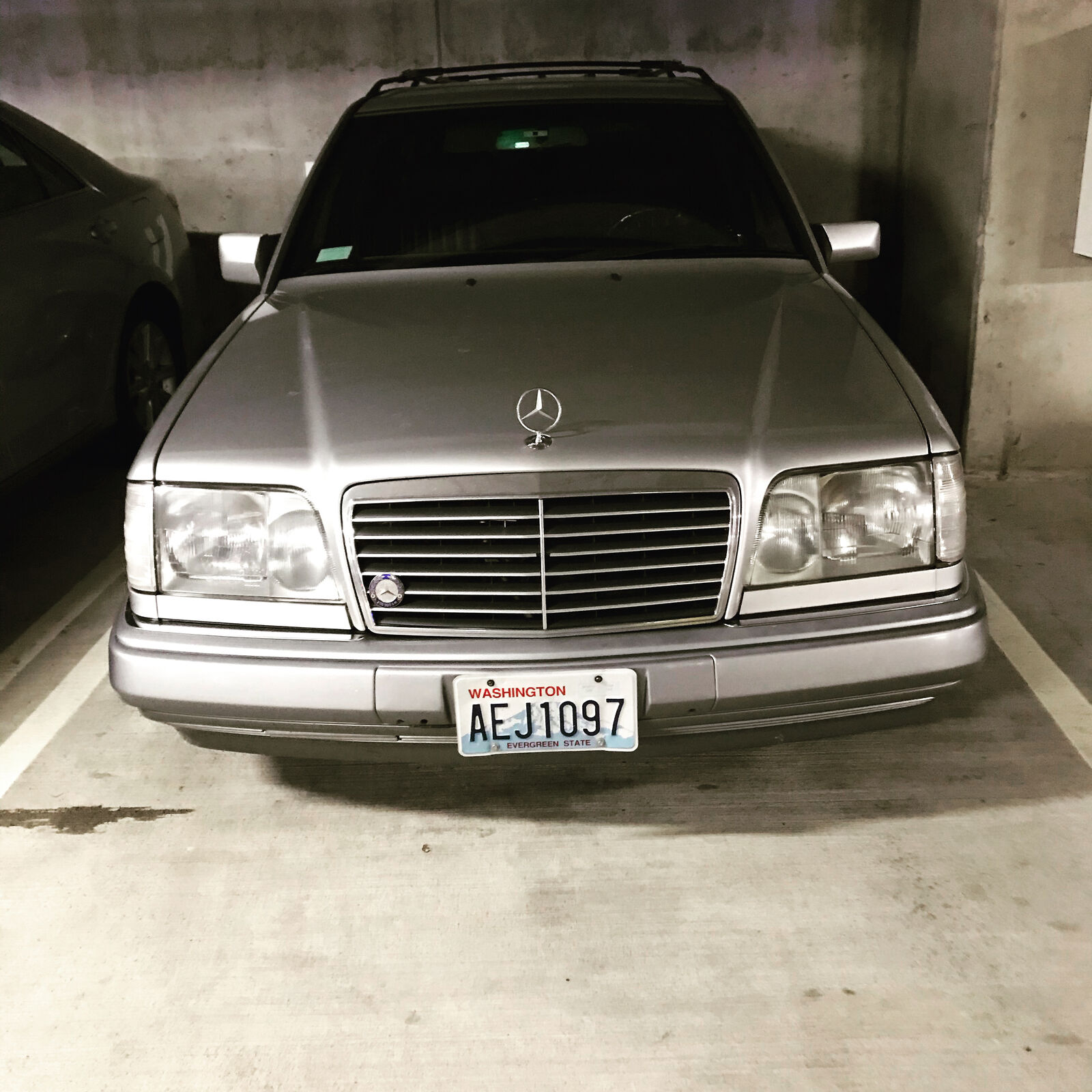 MERCEDES-BENZ