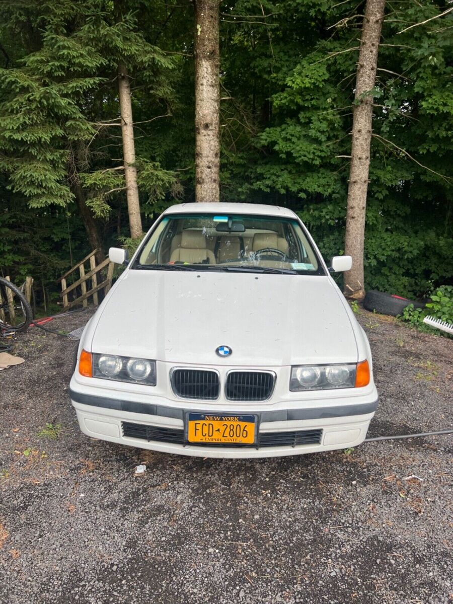 BMW 318i