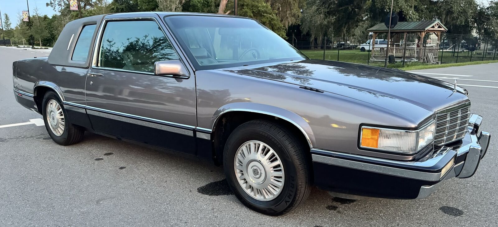 Cadillac Deville
