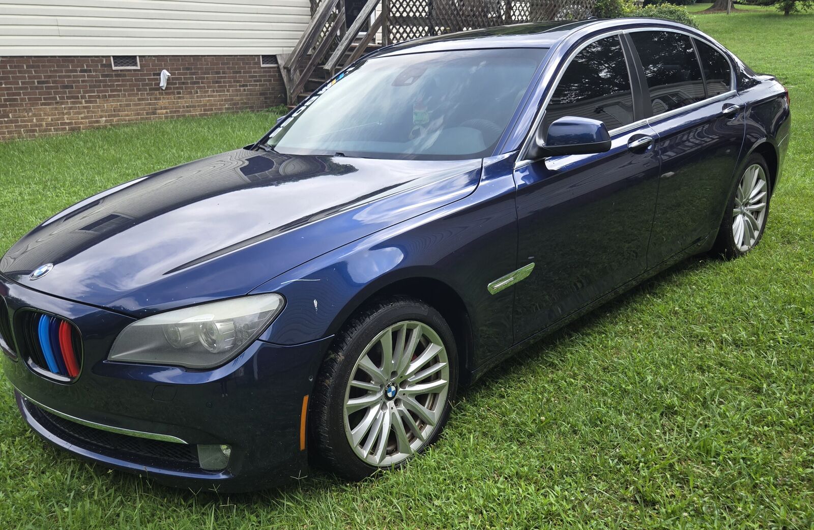 BMW 740i