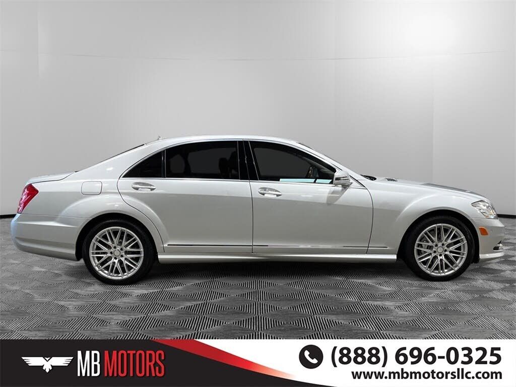 2011 Mercedes-Benz S-Class