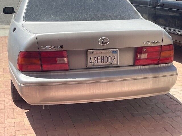 Lexus LS