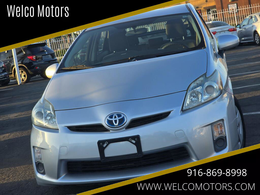 2011 TOYOTA PRIUS