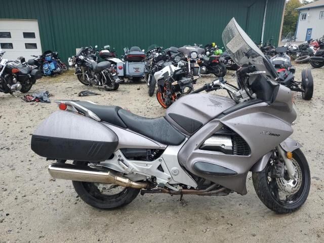 Honda ST1300