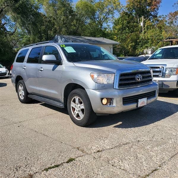 2012 TOYOTA Sequoia