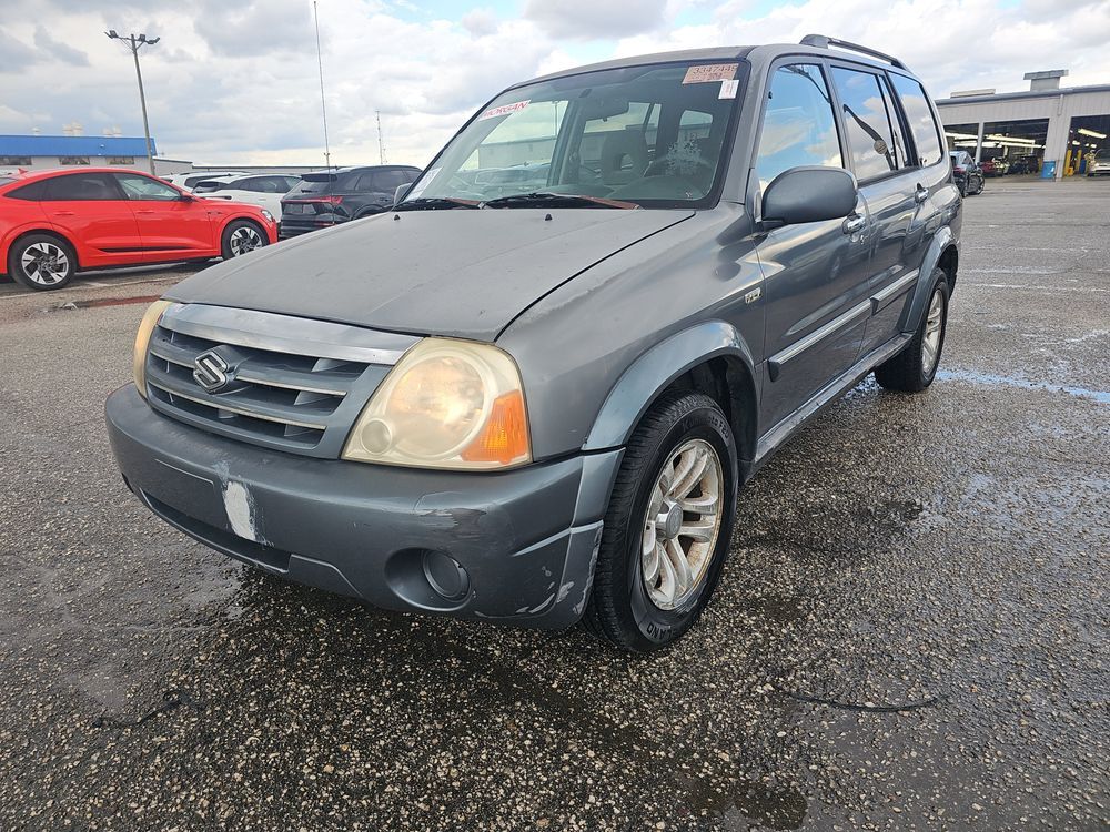 Suzuki XL7