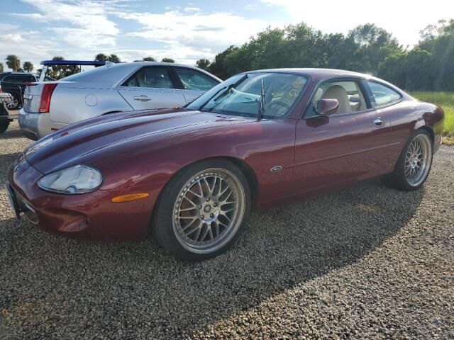 Jaguar XK8