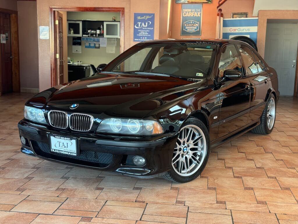 2002 BMW M5