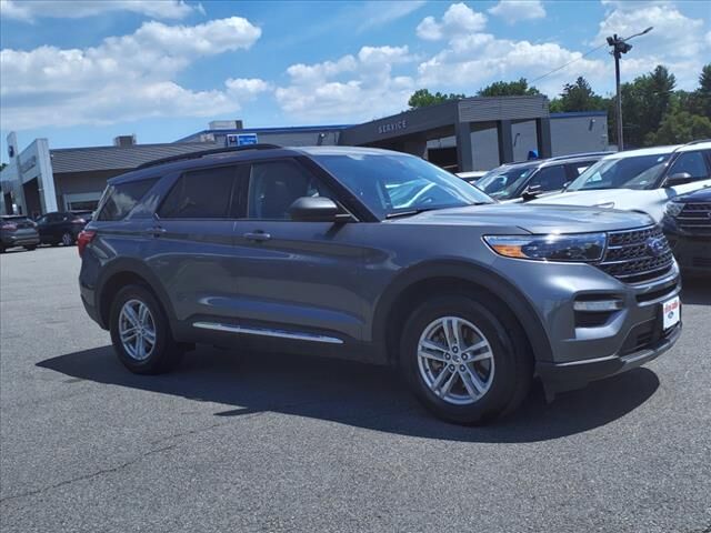 2021 FORD Explorer