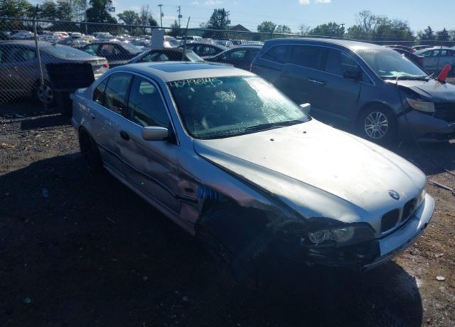BMW 528i