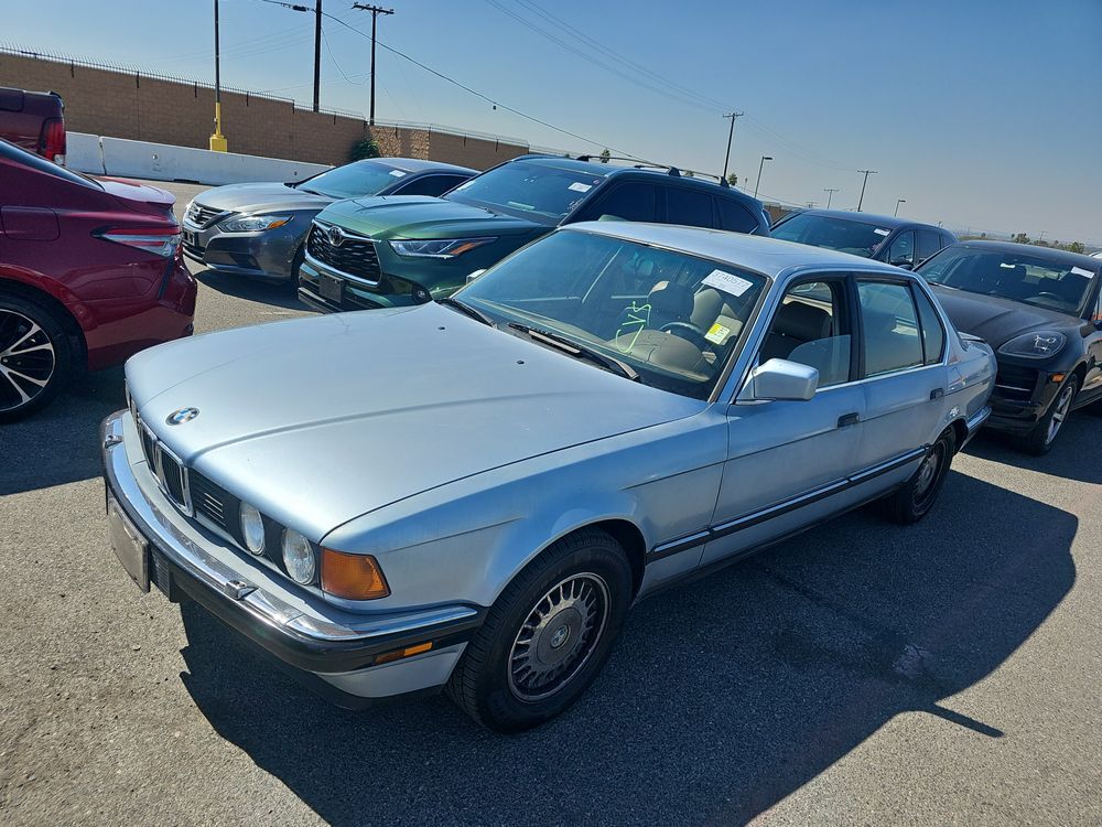 BMW 735iL