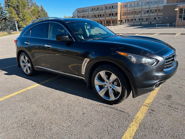 Infiniti FX50