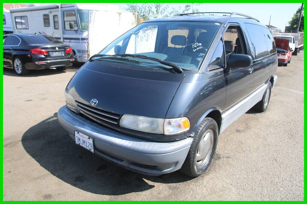 Toyota Previa