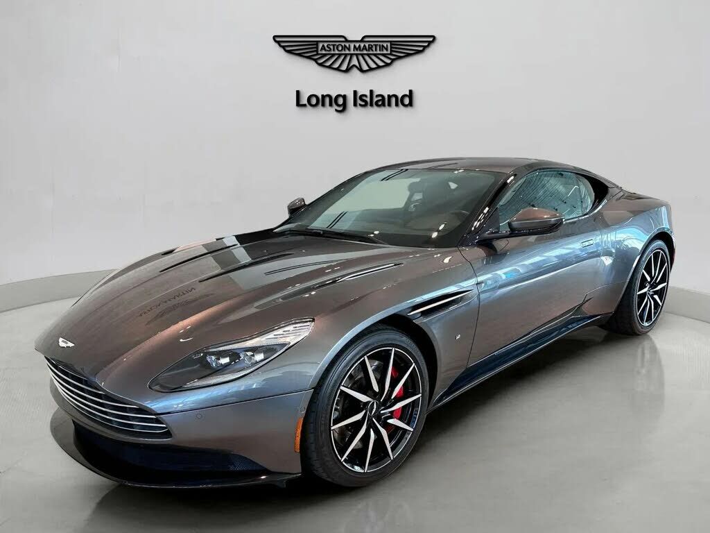 Aston Martin DB11