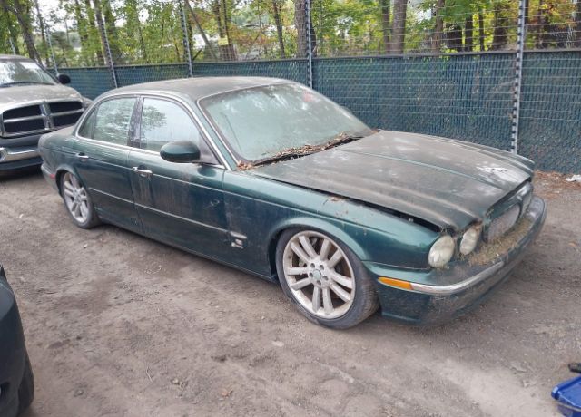Jaguar XJR