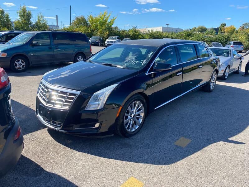Cadillac Stretch Limousine