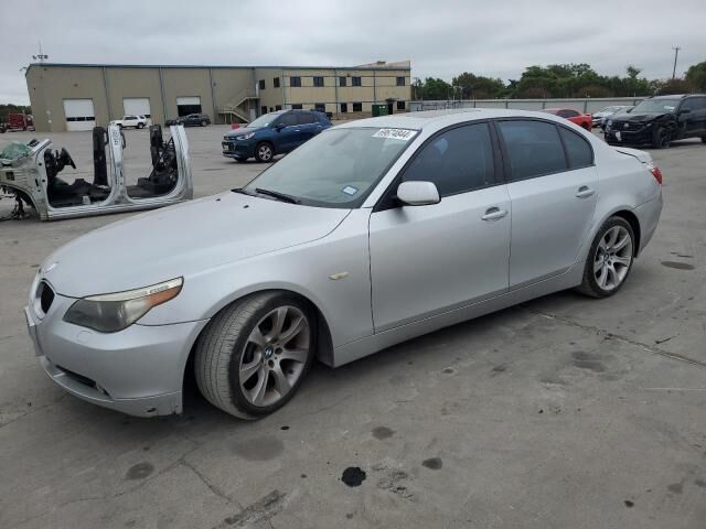 BMW 545i