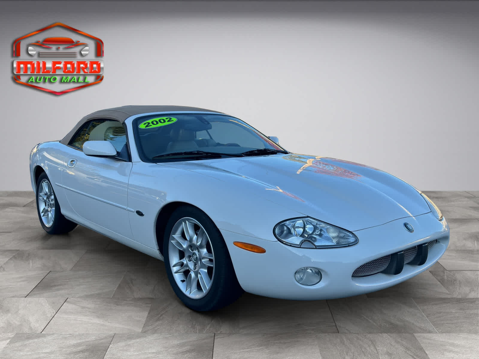 Jaguar XK8