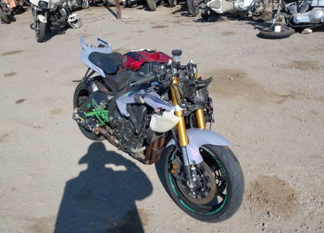 YAMAHA