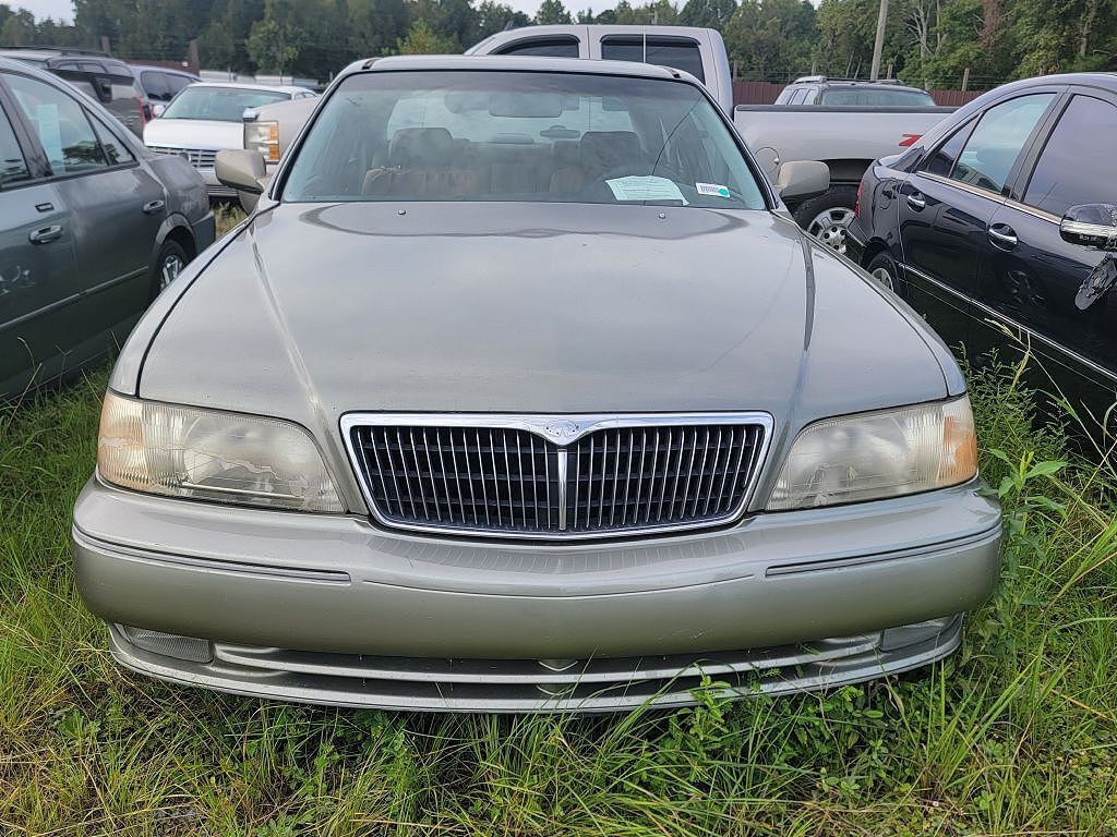 Infiniti Q45