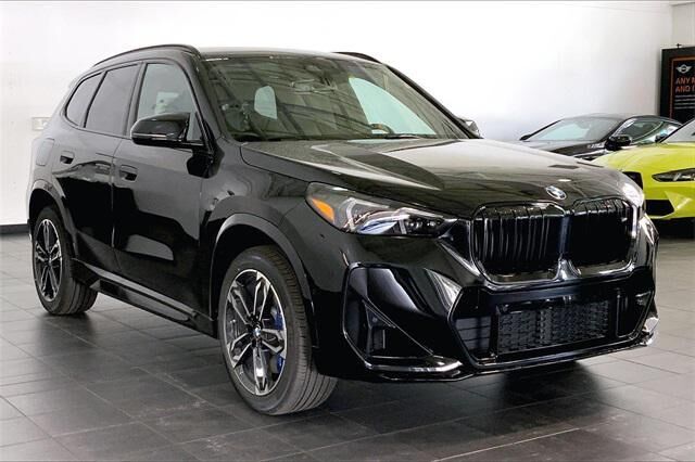 2025 BMW X1