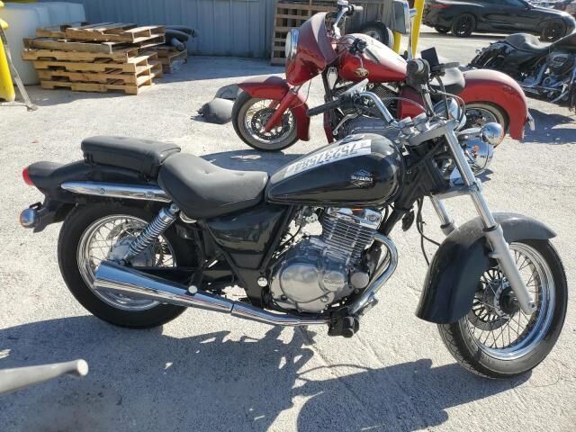 Suzuki GZ250K