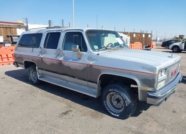 GMC Suburban