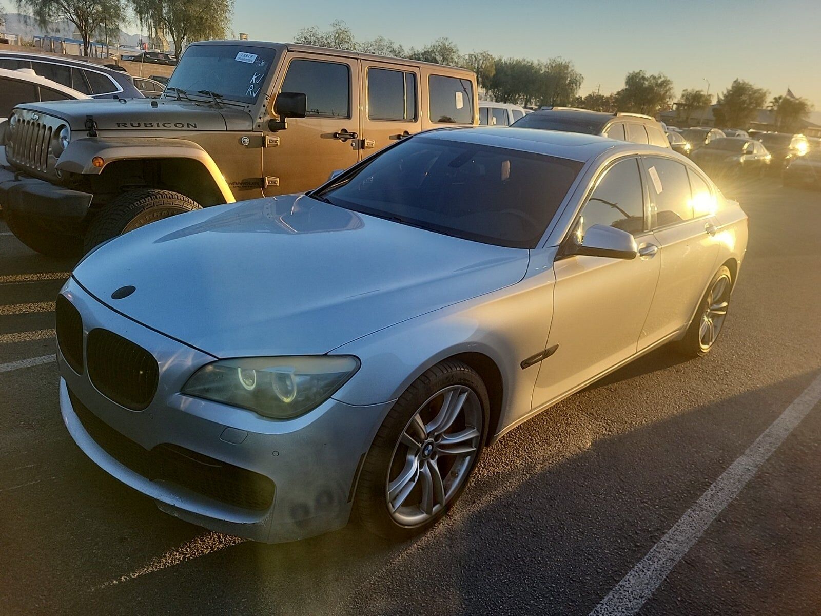 BMW 740i