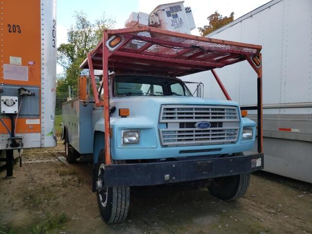 Ford F-800