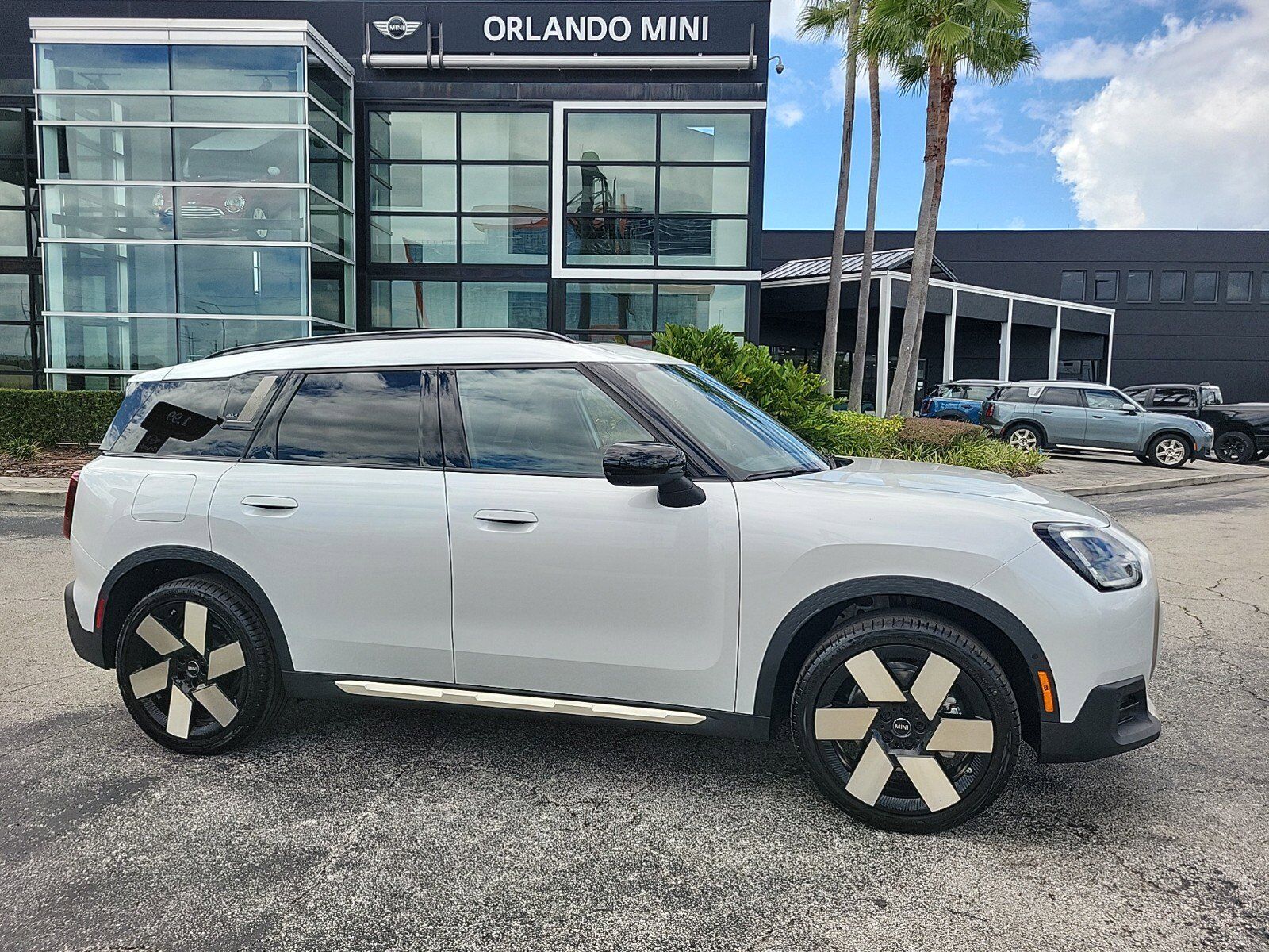 2025 MINI Countryman