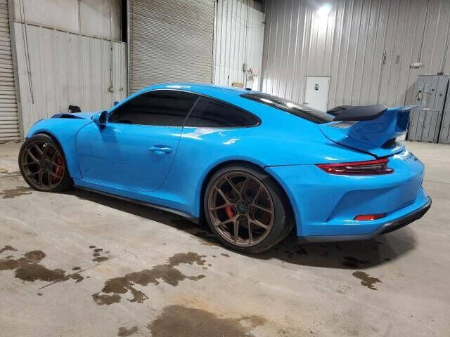 2018 PORSCHE 911