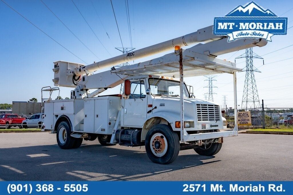 2001 INTERNATIONAL 4700