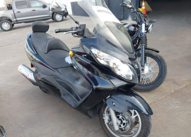 Suzuki AN400