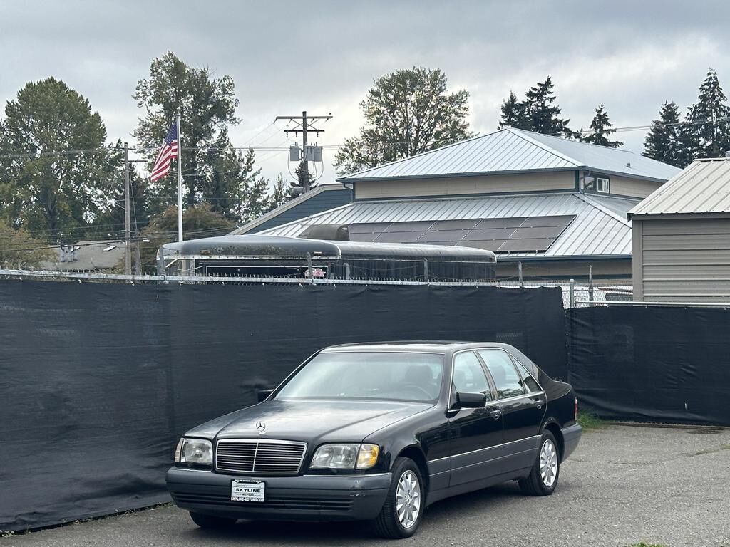 Mercedes-Benz S-Class