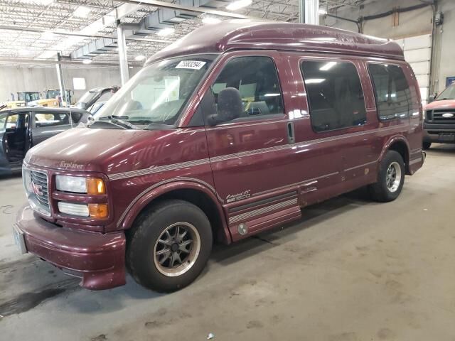 GMC Savana