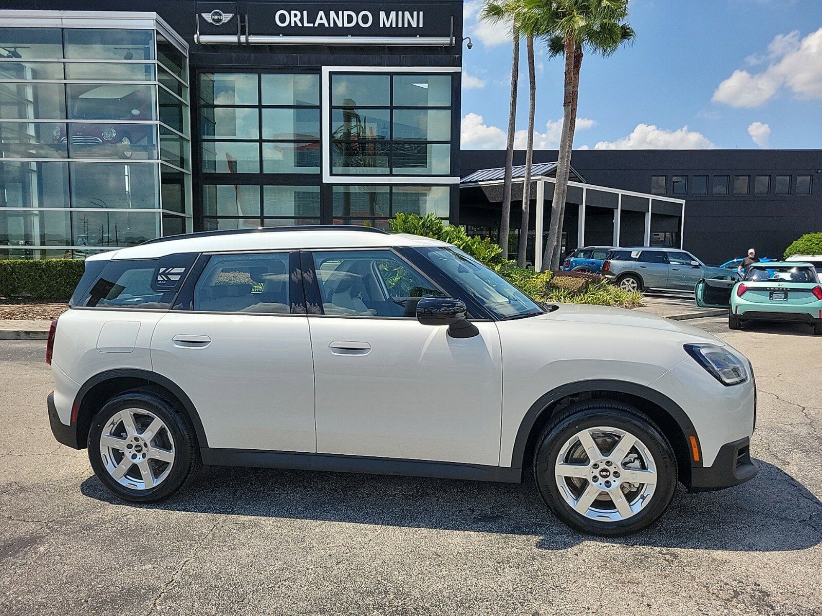 2025 MINI Countryman