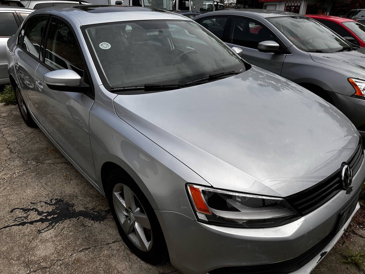 2011 VOLKSWAGEN Jetta
