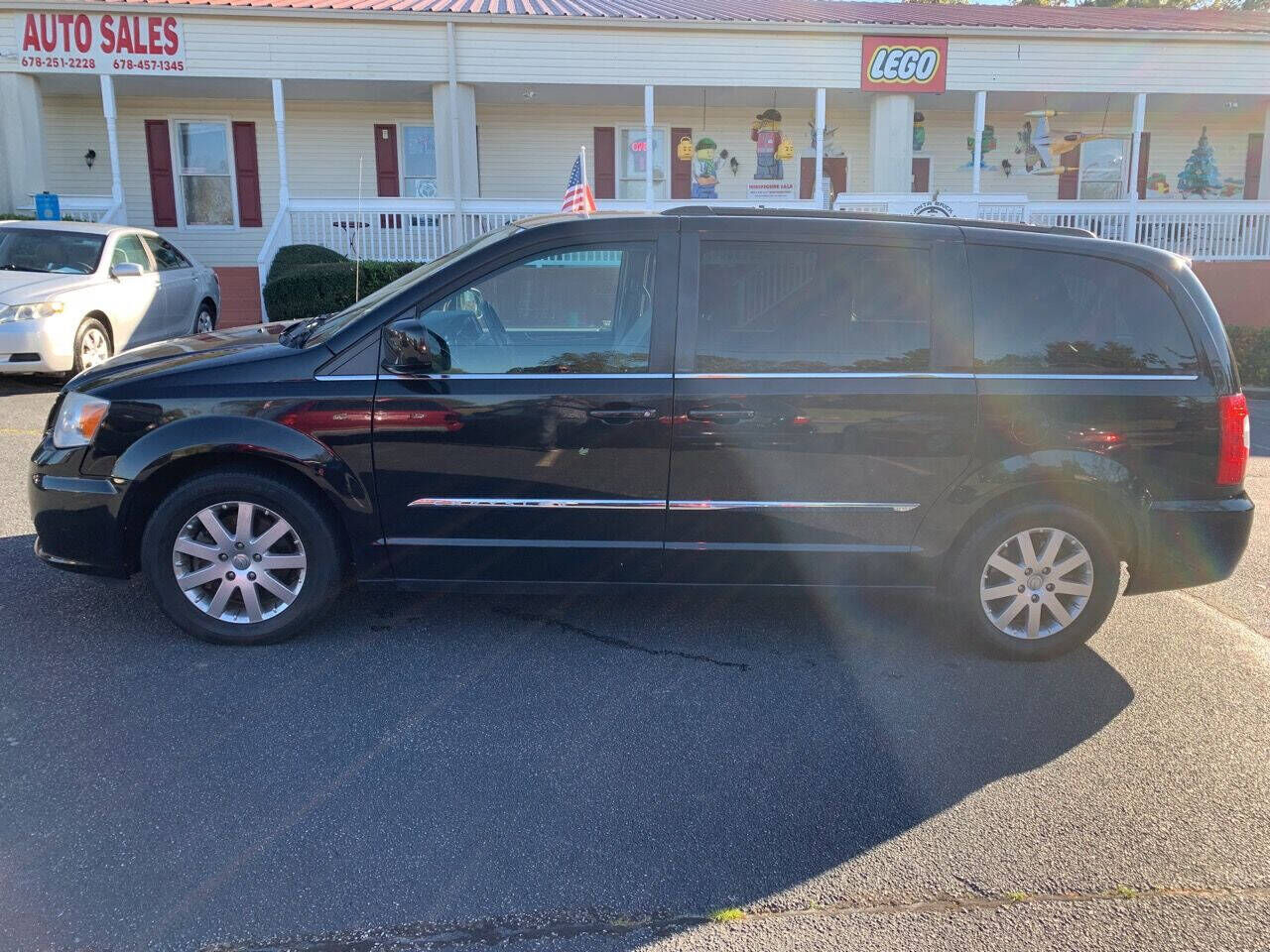 2013 CHRYSLER Town and Country