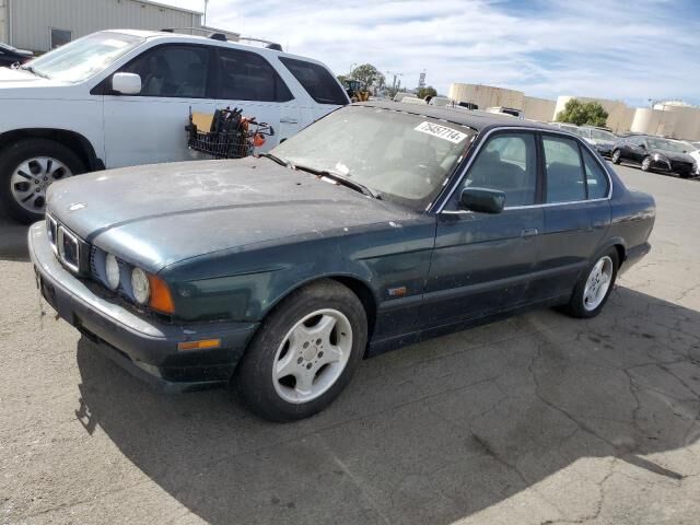 BMW 525i