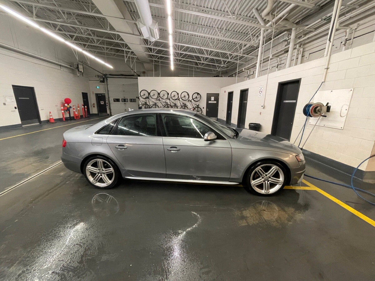 Audi S4