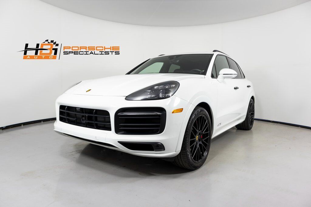 2021 PORSCHE Cayenne