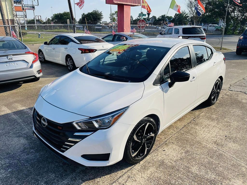 2023 NISSAN Versa