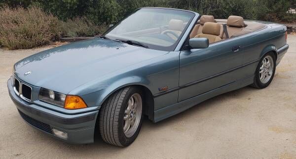 BMW 328iC