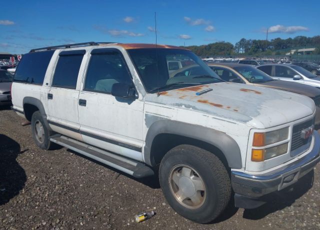 GMC Suburban