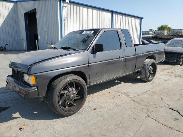 Nissan Pickup