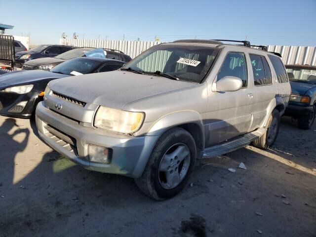 Infiniti QX4