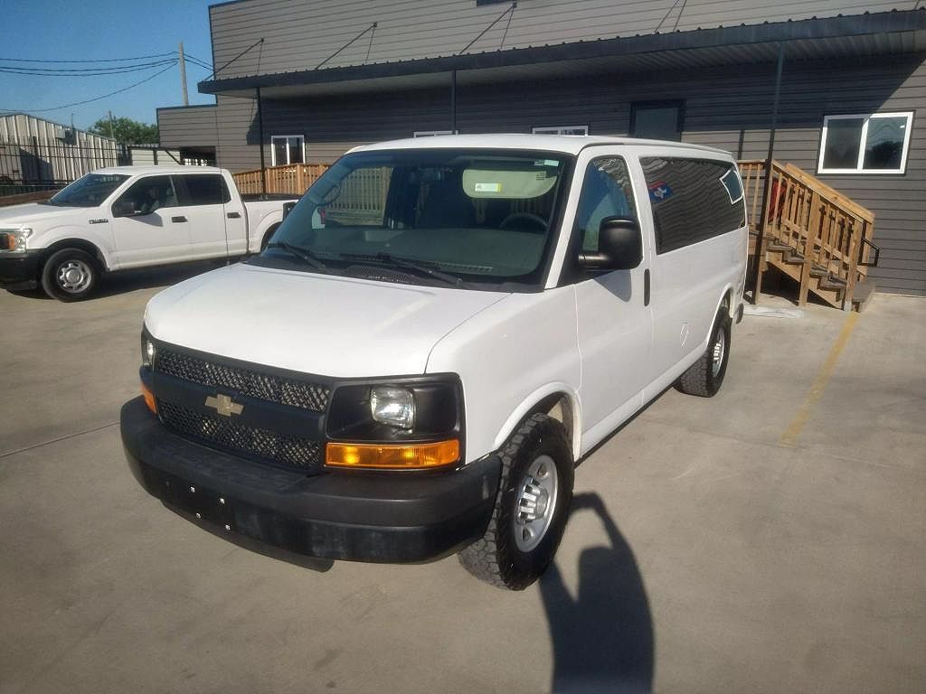 2015 CHEVROLET Express